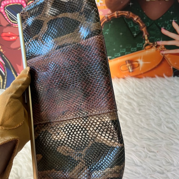 Snake skin Party Clutch - Picture 3 of 9